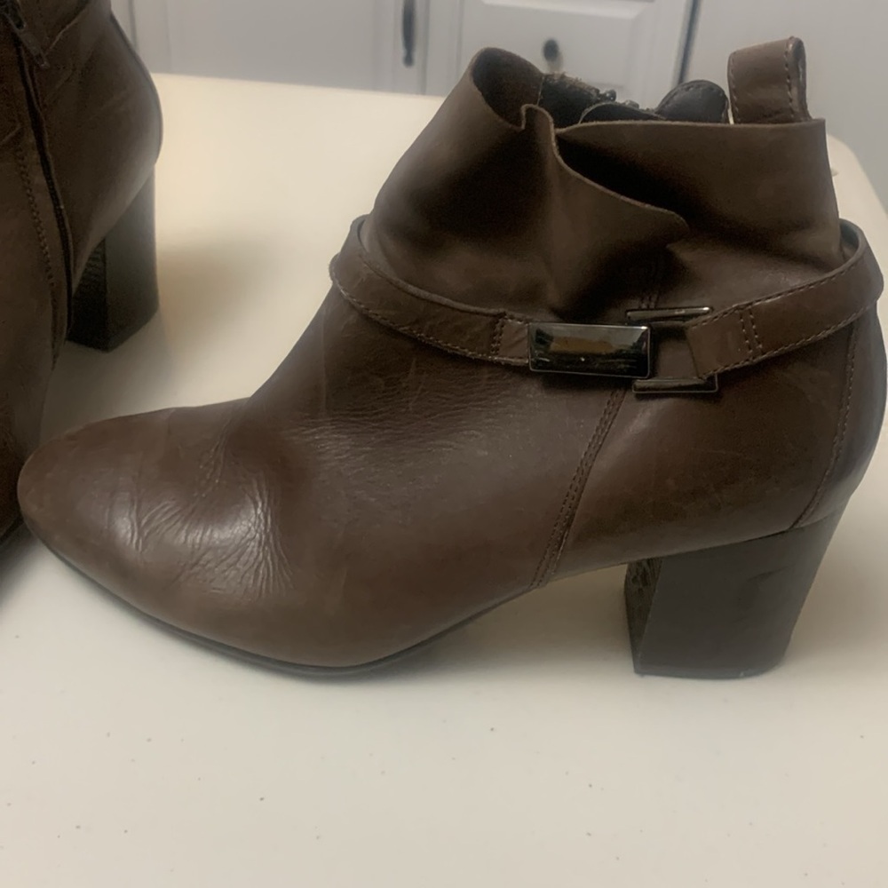 Paul Green‎ Heeled Ankle Boots Brown Side Zip  Contemporary Leather Size 6.5